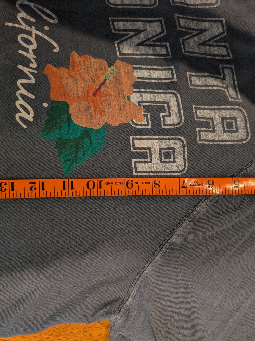 Aeropostale Gray "Santa Monica" Oversized Crop Top with Floral Accent - Picture 7 of 7